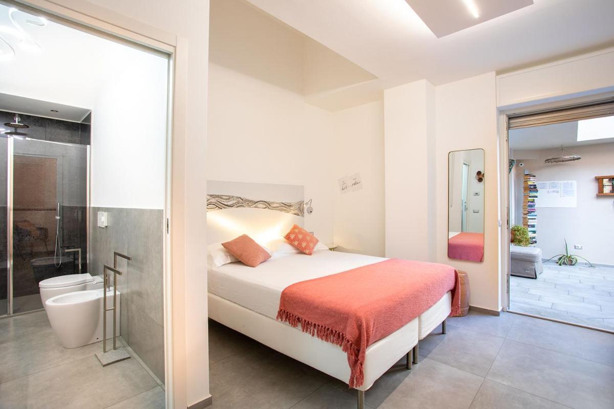 Hotel Little Square Arona Exterior foto
